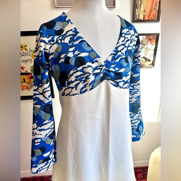 Late 1960s Mod Appliqué Statement Maxi Dress – Blue & White Graphic Print - Picture 6 of 7